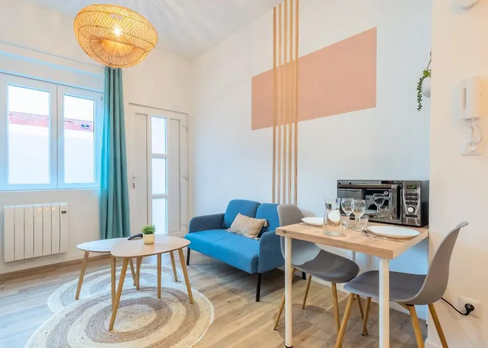 Studio Near Tram & Parc Barbieux, Chr + Parking